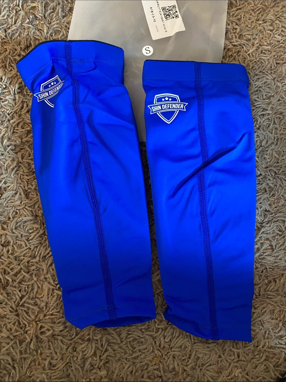 NEW Shin Defender Kids Shin Guards S